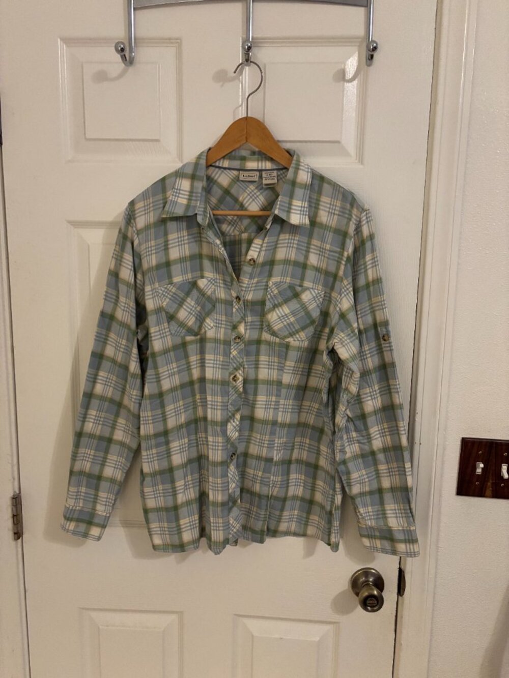 L.L. Bean Women's Flannel Button Down M Reg